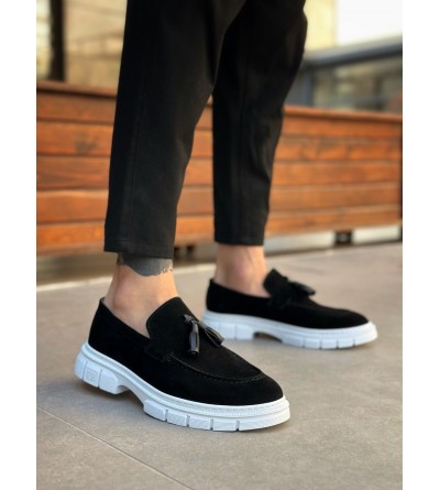 BA0240 Klasik Parlak Püsküllü Süet Siyah Beyaz Taban Erkek Ayakkabı BA0240 Klasik Parlak Püsküllü Süet Siyah Beyaz Taban Erkek Ayakkabı