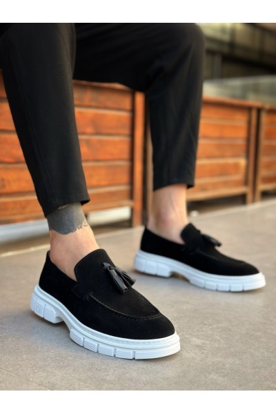 BA0240 Klasik Parlak Püsküllü Süet Siyah Beyaz Taban Erkek Ayakkabı BA0240 Klasik Parlak Püsküllü Süet Siyah Beyaz Taban Erkek Ayakkabı