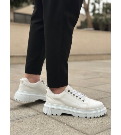 BA0245 Beyaz Akıllı Lastik Bağcık Yüksek Siyah Taban Günlük Erkek Ayakkabı BA0245 Beyaz Akıllı Lastik Bağcık Yüksek Siyah Taban Günlük Erkek Ayakkabı