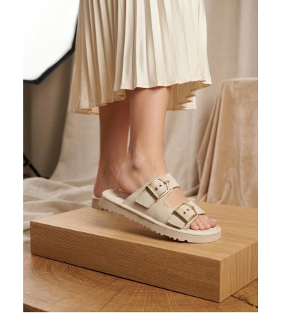 Yazlık Kadın Bej İnce Taban Tokalı Terlik