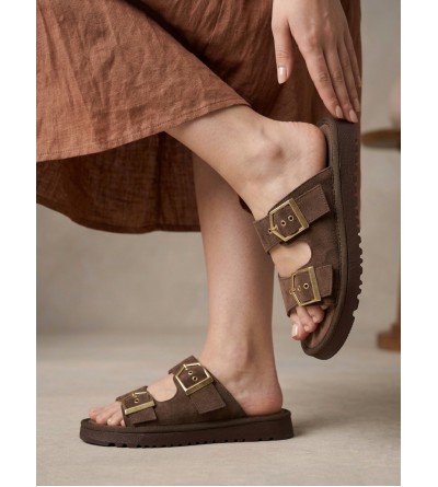 Yazlık Kadın Kahverengi İnce Taban Tokalı Terlik