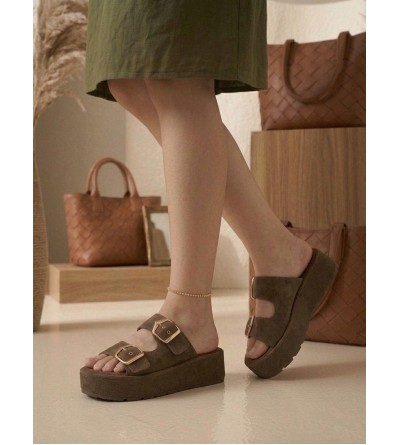 Yazlık Kadın Kahverengi Platform Taban Tokalı Terlik