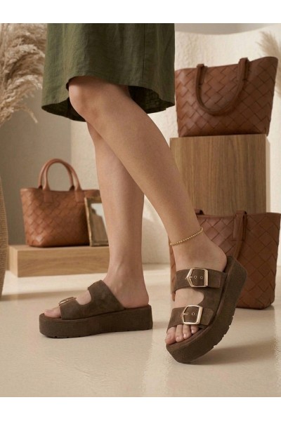 Yazlık Kadın Kahverengi Platform Taban Tokalı Terlik